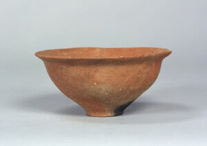 pot-shaped earthenware